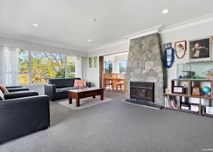  at 4 Ramsey Street, Papatoetoe, Auckland