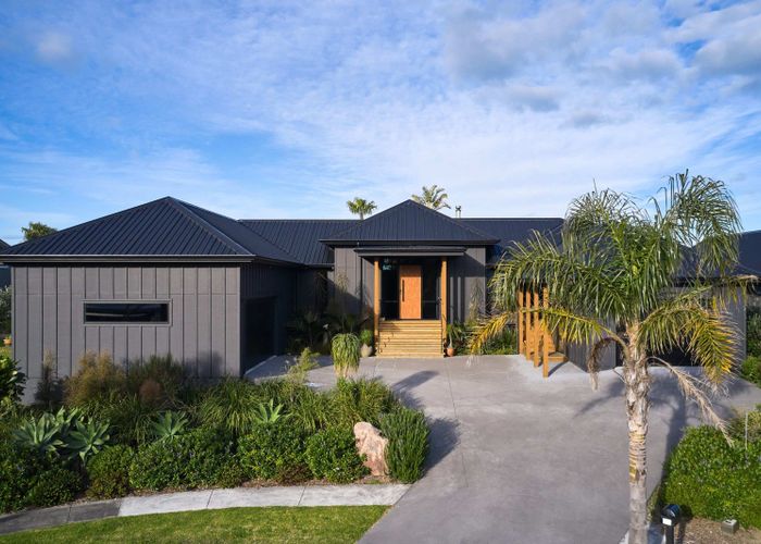  at 12 Beach Cove, Wainui, Gisborne
