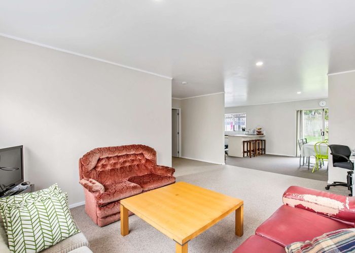  at 57 Bellville Drive, Clendon Park, Auckland