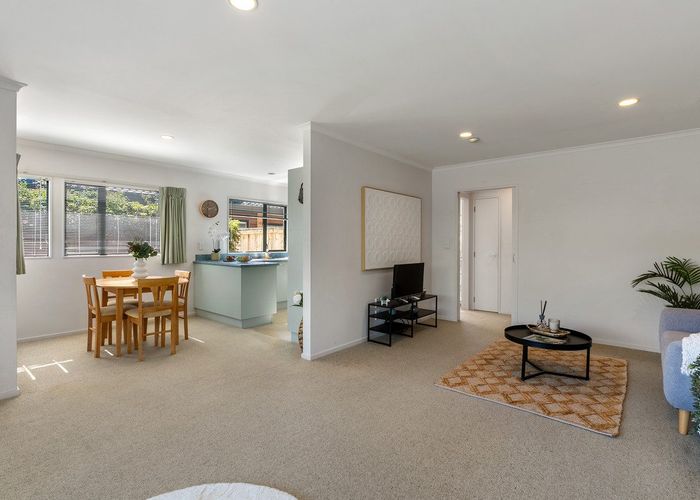  at 15/42 Main Road, Tawa, Wellington, Wellington