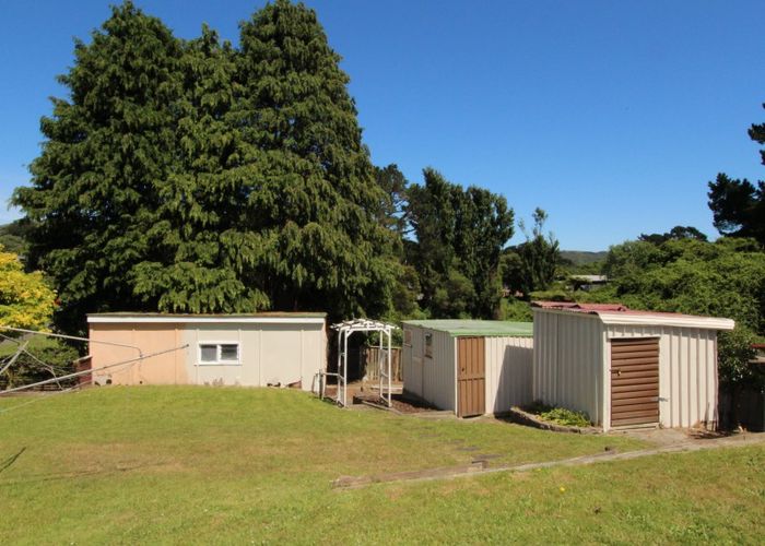  at 1 Gloucester Street, Cannons Creek, Porirua