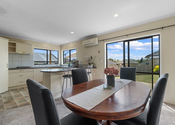  at 32 Cranbrook Place, Rototuna North, Hamilton