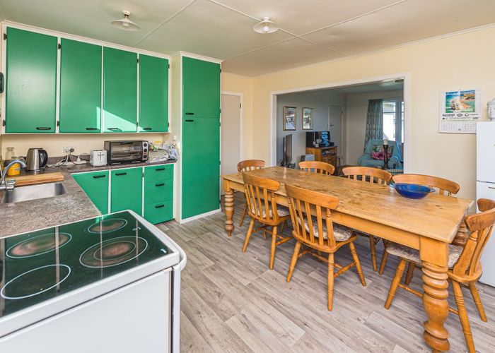  at 188 Cornfoot Street, Castlecliff, Whanganui