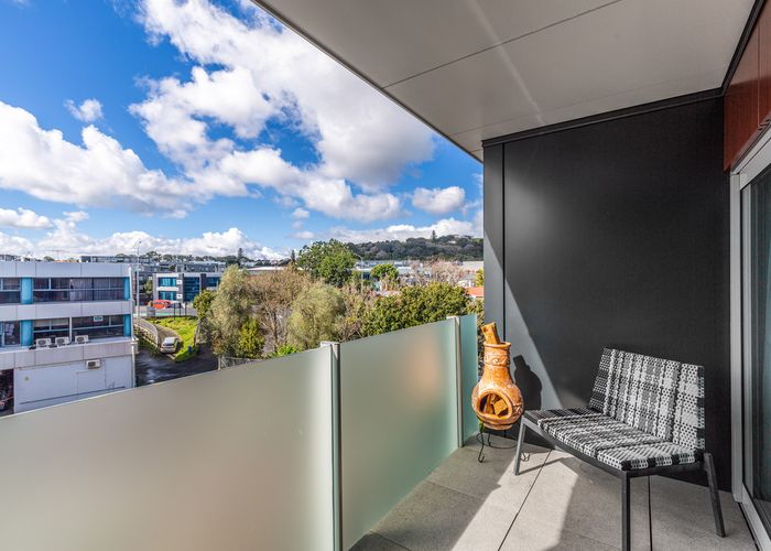 at 16/1 Akiraho Street, Mount Eden, Auckland