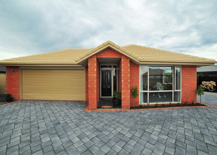  at 30 Shearwater Drive, Woolston, Christchurch