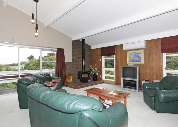  at 7 Christina Grove, Normandale, Lower Hutt