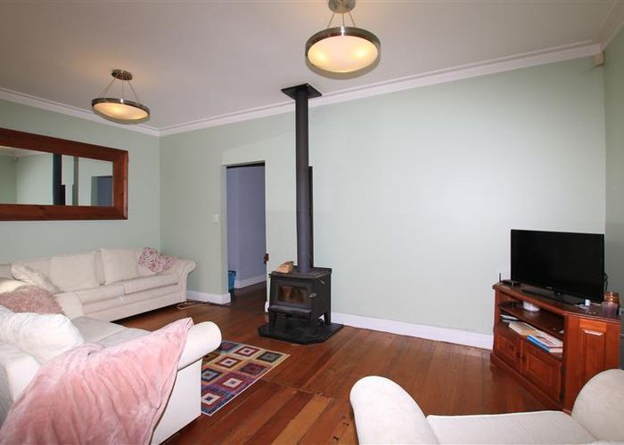 Free property data for 37 Turakina Street, Grey Lynn, Auckland homes