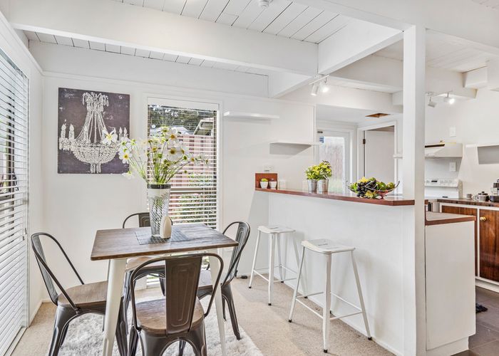  at 1/5 Eugen Place, Bayview, Auckland