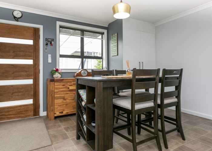  at 11 Apatu Road, Waipatu