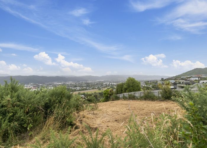 at 113 Kirton Drive, Riverstone Terraces, Upper Hutt