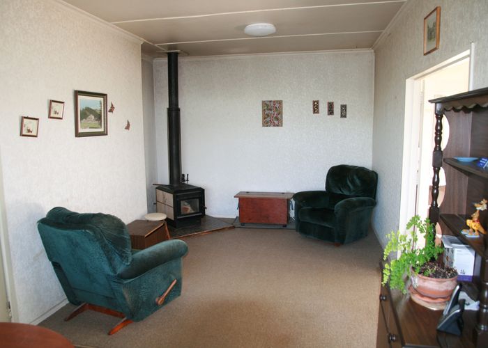  at 131 Tiromoana Road, Maata, Eltham
