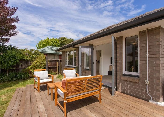  at 6 Palmside Street, Somerfield, Christchurch