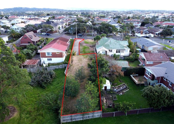  at 472B Blockhouse Bay Road, Blockhouse Bay, Auckland City, Auckland