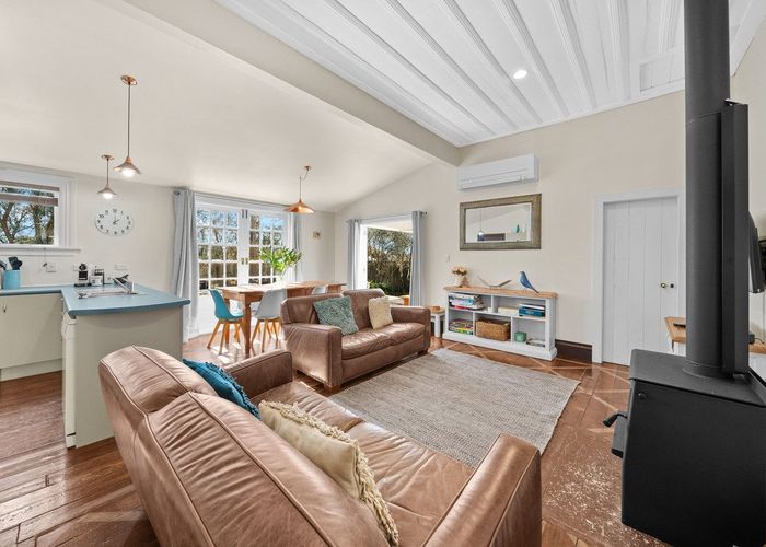  at 102 Jellicoe Street, Martinborough, South Wairarapa, Wellington