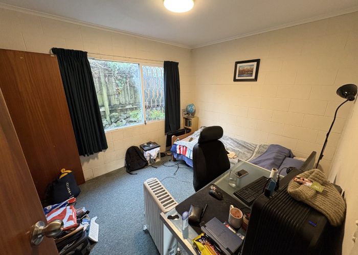  at 2/3 Edenvale Park Rd, Mount Eden, Auckland City, Auckland