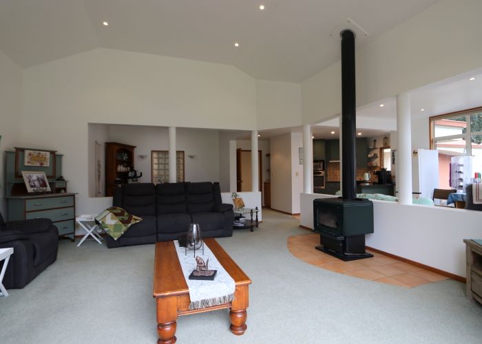  at 52 Mcivor Road, Anderson Park