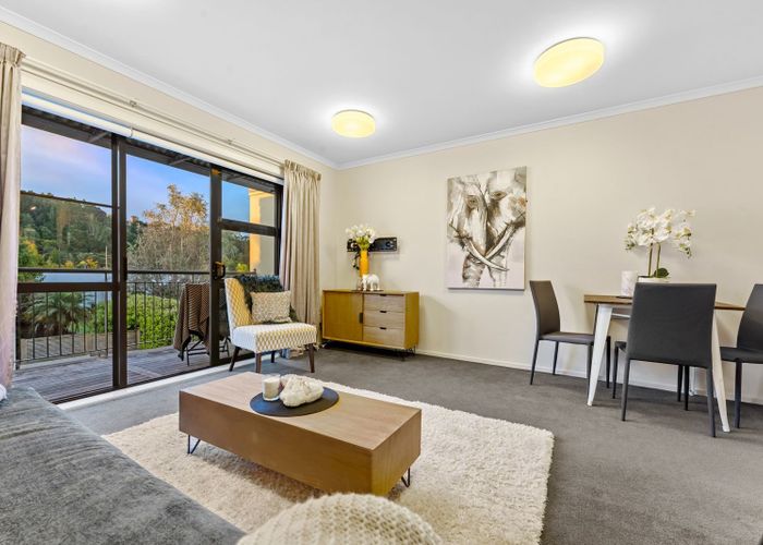  at 30/5 Carolina Place, Albany, North Shore City, Auckland