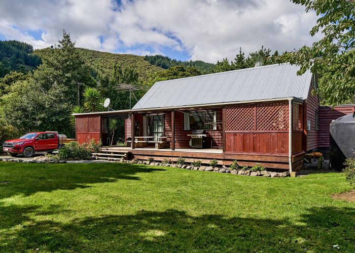  at 1296 Coast Road, Wainuiomata Coast, Lower Hutt