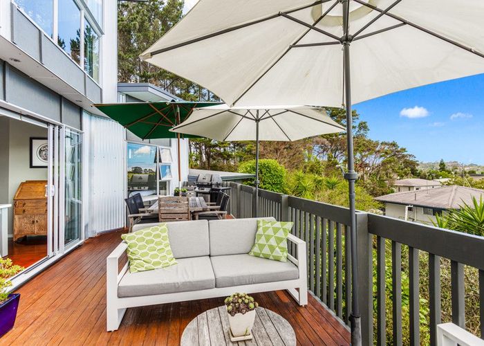  at 28 Inlet Views, Stillwater, Silverdale