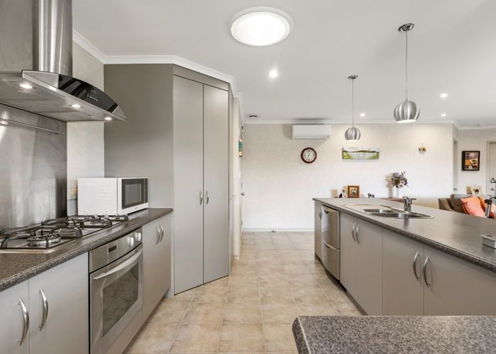  at 200 Hollister Lane, Ohauiti, Tauranga