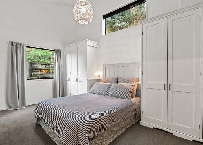  at 5B Wye Place, Fernhill, Queenstown