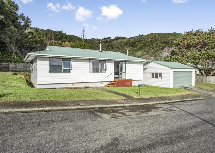  at 2 Norrie Grove, Naenae, Lower Hutt, Wellington