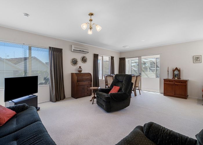  at 11 Jubilee Drive, Gate Pa, Tauranga
