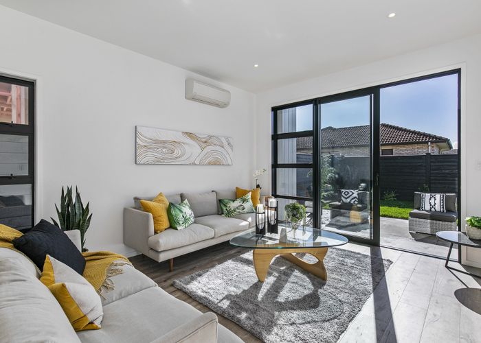  at 16 Tapuwae Way, Mangere Bridge, Auckland