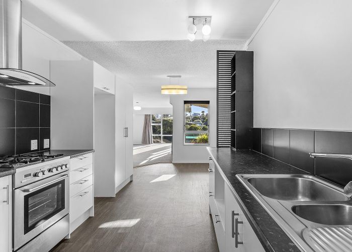  at 5A Oak Avenue, Paremata, Porirua, Wellington