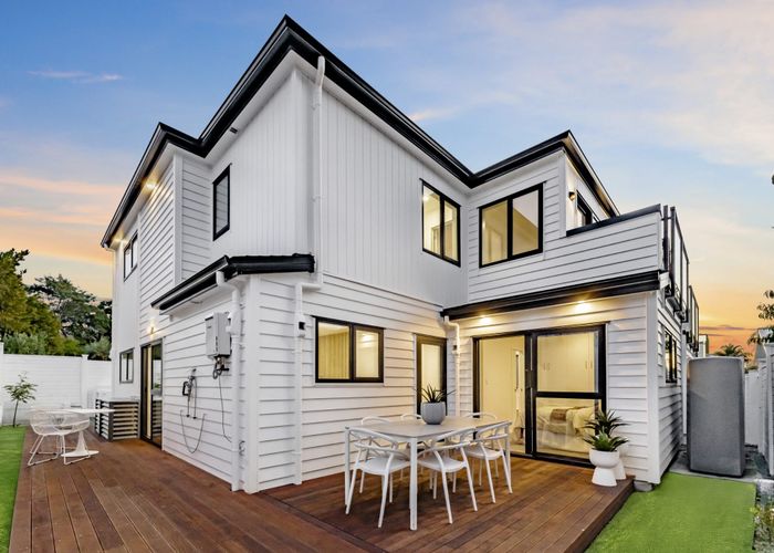  at 4/53 Woodward Road, Mount Albert, Auckland City, Auckland