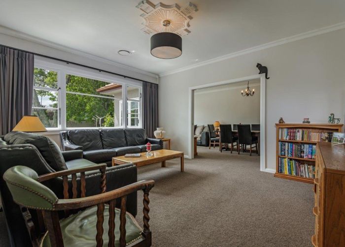  at 8 Hughes Avenue, Hokowhitu, Palmerston North, Manawatu / Whanganui