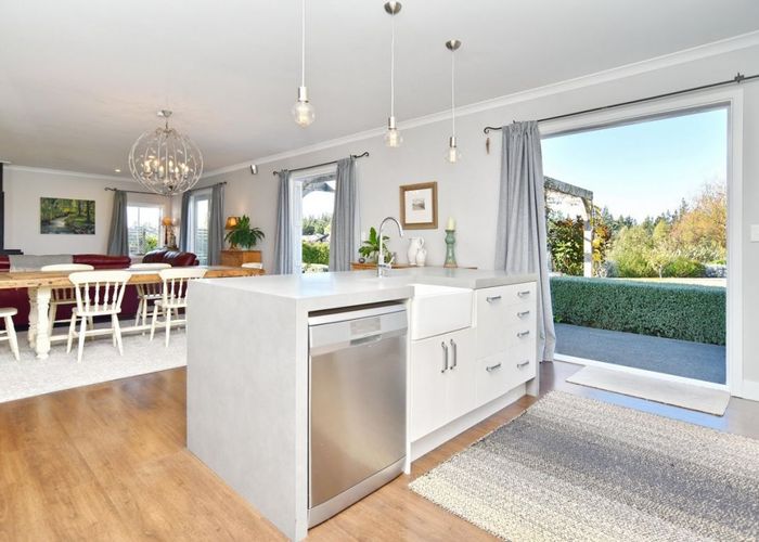  at 6 Thornton Close, Leithfield, Amberley