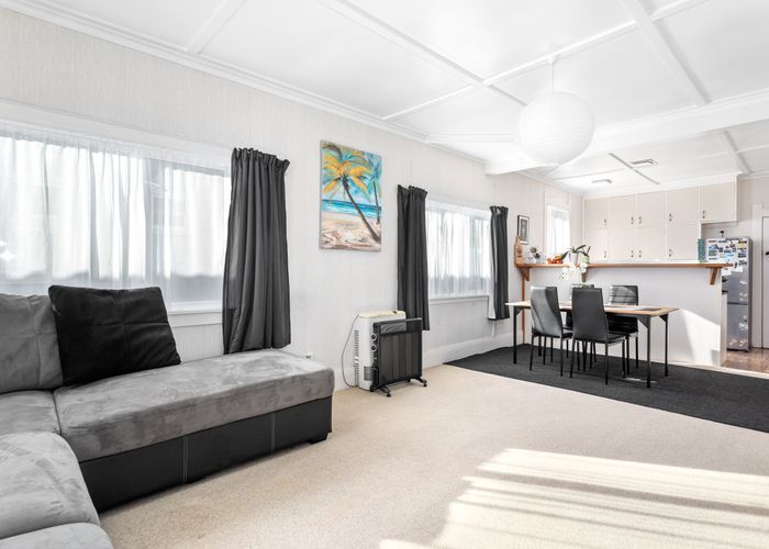  at 33 The Strand, Whakatane