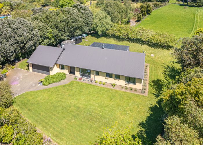  at 42 Simpson Road, Westmere, Whanganui
