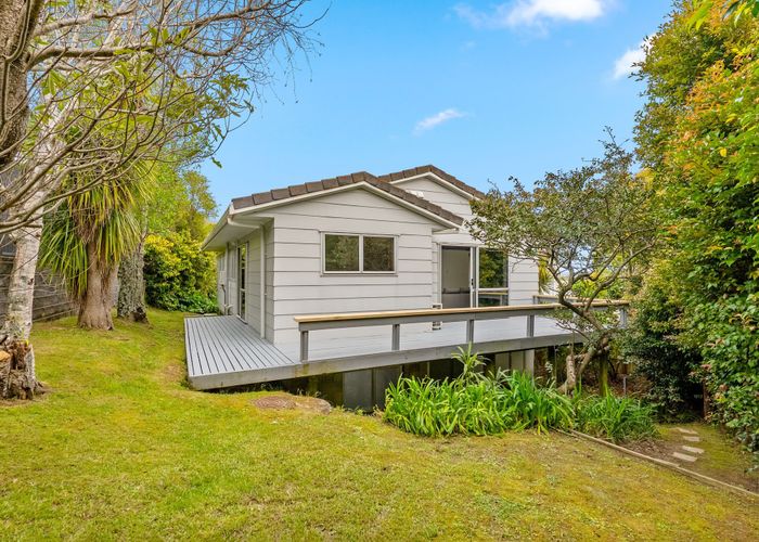  at 1/14 Sunward Rise, Glenfield, North Shore City, Auckland