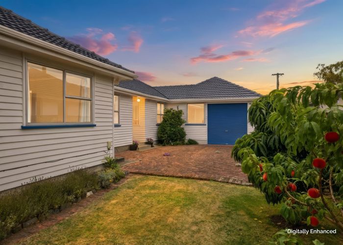  at 230 Avonhead Road, Avonhead, Christchurch City, Canterbury