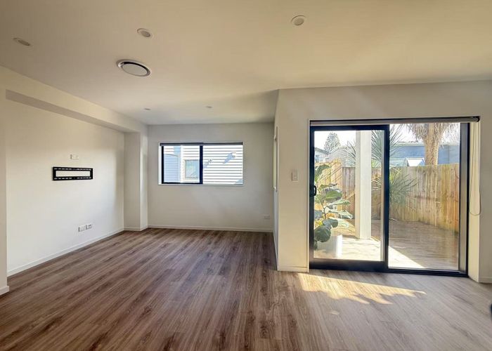  at 30C Durham St, Te Atatu Peninsula, Waitakere City, Auckland
