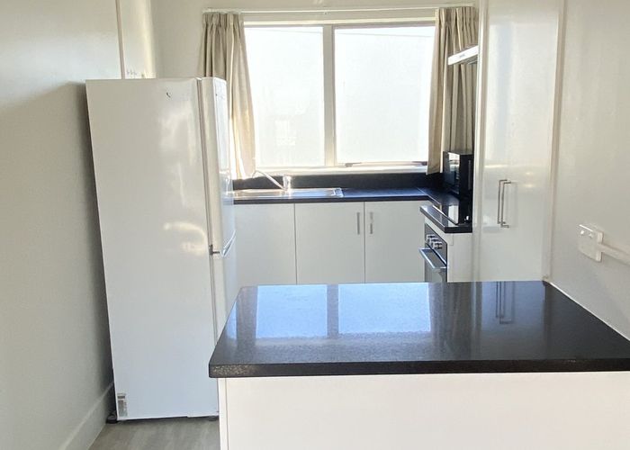  at 10/43 Anzac Road, Browns Bay, North Shore City, Auckland