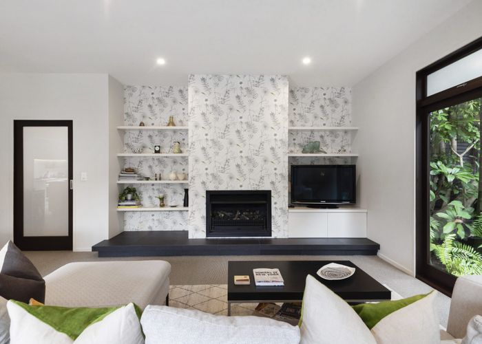  at 23A Peter Terrace, Castor Bay, North Shore City, Auckland