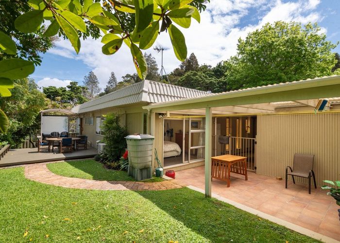  at 66 Holland Road, Hillcrest, North Shore City, Auckland