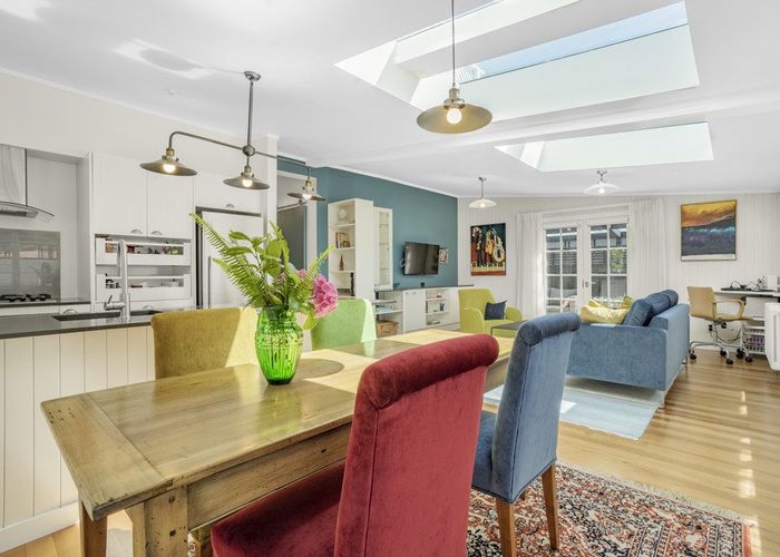  at 1/14 Oroua Street, Eastbourne, Lower Hutt