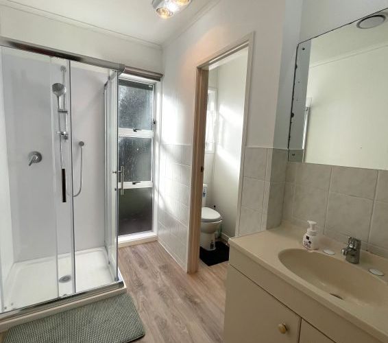  at 2/38 Galsworthy Place, Bucklands Beach, Manukau City, Auckland
