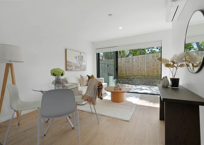  at 4/67 Bollard Avenue, New Windsor, Auckland City, Auckland