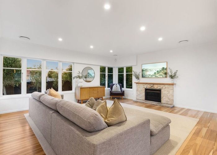  at 22 Ward Cresent, Te Atatu Peninsula, Waitakere City, Auckland