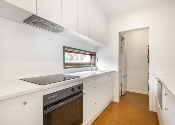  at 2/14 Fowlds Avenue, Sandringham, Auckland City, Auckland
