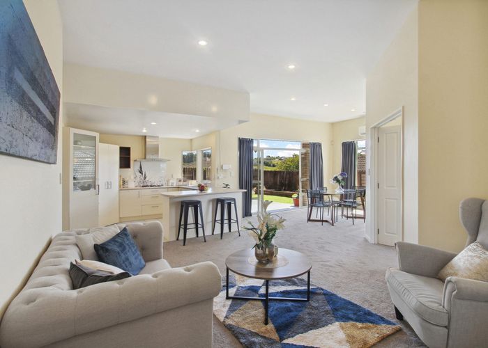  at 50 Highfields Terrace, Henderson, Auckland