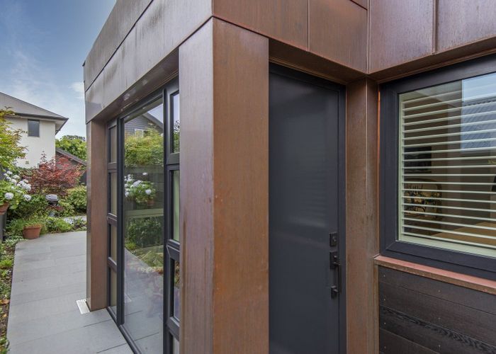  at 87 Holly Road, St Albans, Christchurch