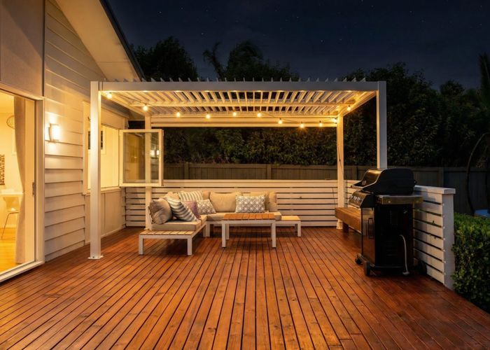  at 1/1 Tawa Road, Te Atatu Peninsula, Waitakere City, Auckland