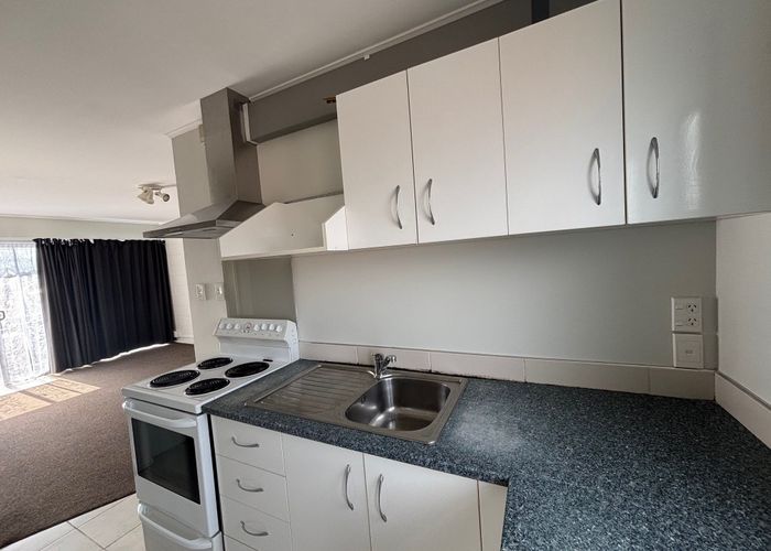  at 6/328 Ellerslie-panmure Highway, Mount Wellington, Auckland