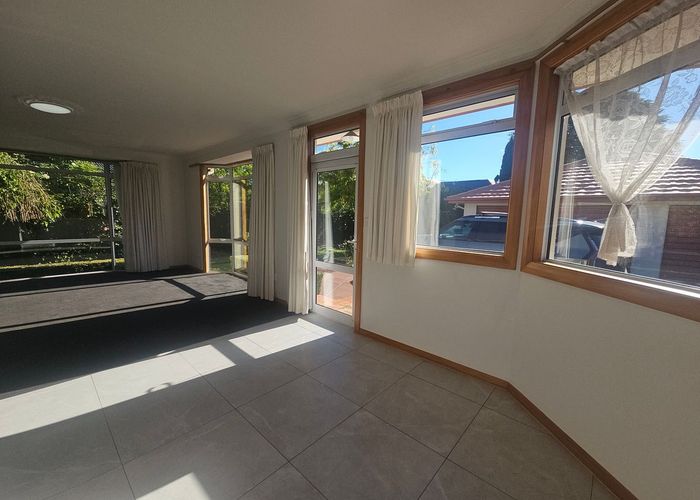  at 74A Straven Road, Fendalton, Christchurch City, Canterbury
